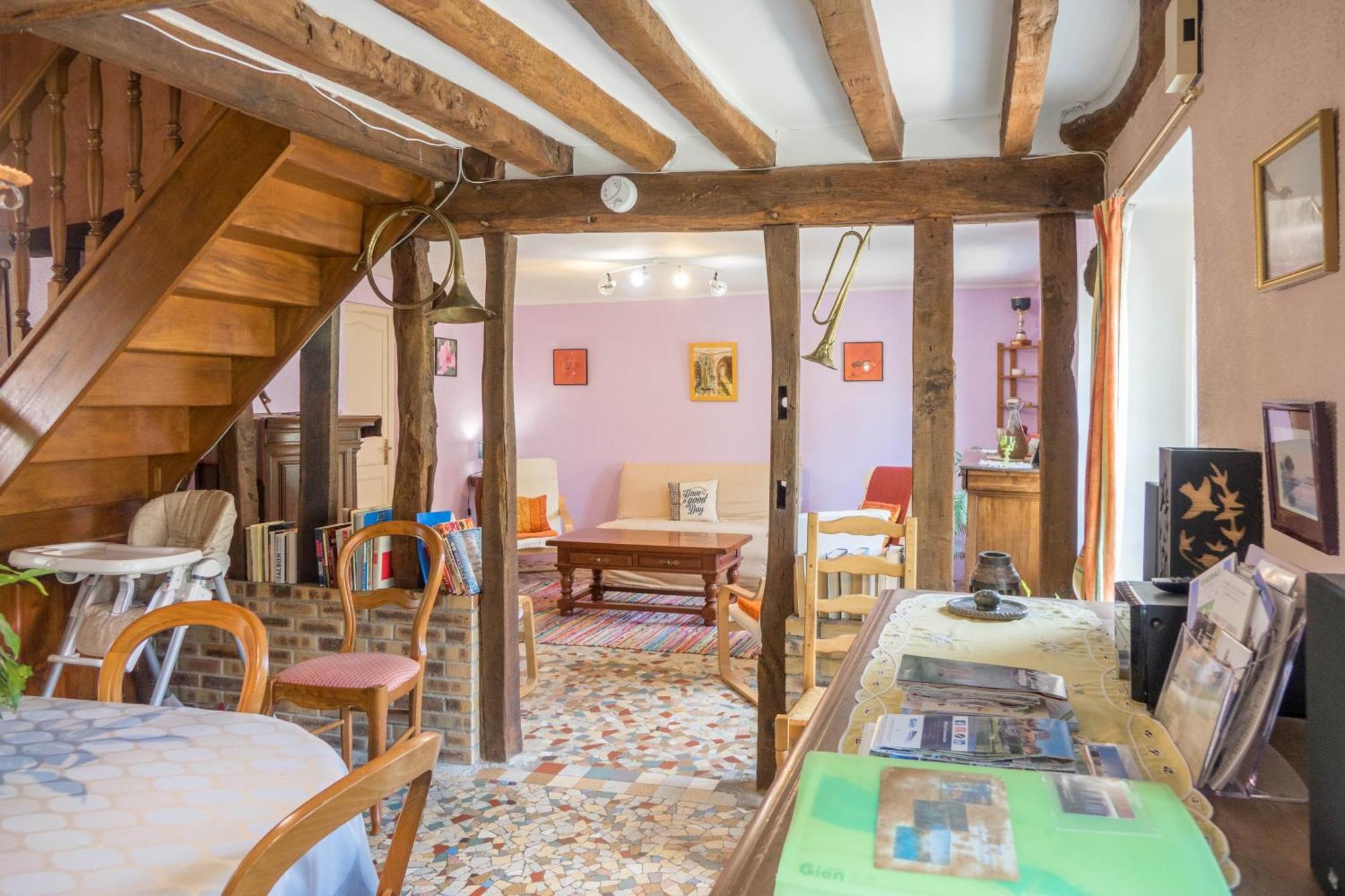 Chantilly ,petit Dejeuner Et Table D'hotes Possible Noyers (Loiret)