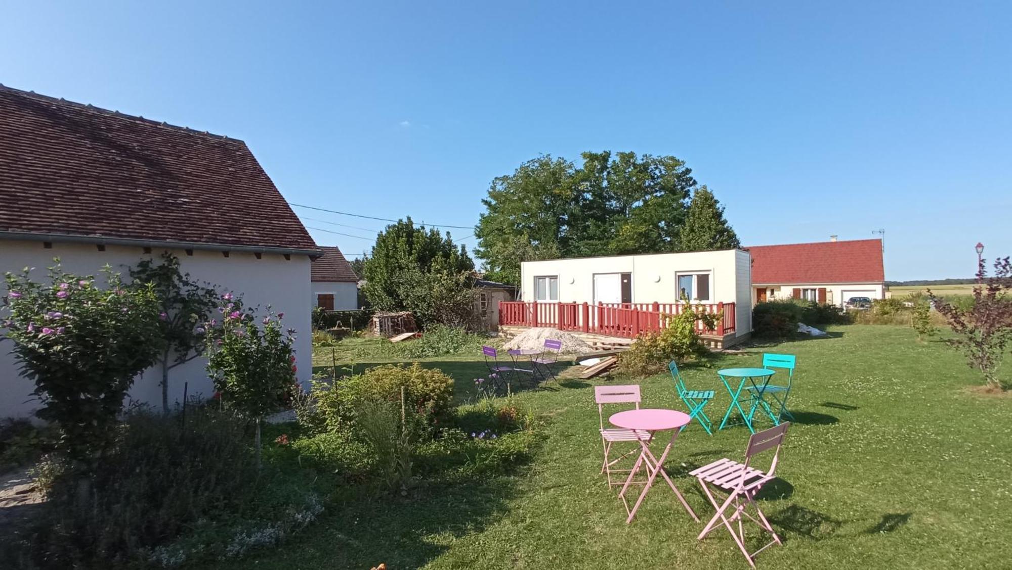 Chantilly ,petit Dejeuner Et Table D'hotes Possible Holiday home Noyers (Loiret)